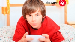 LAS 18 REGLAS QUE DICTÓ UNA MADRE AL  REGALARLE UN MÓVIL A SU HIJO DE 13 AÑOS