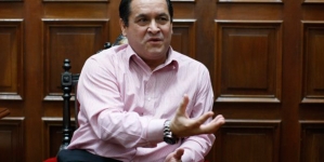 La noticia más INDIGNANTE del mes de DICIEMBRE de 2015 ocurrió en el Congreso de la República