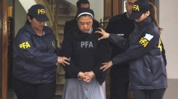 Detienen a monja que entregaba niños sordos a curas violadores