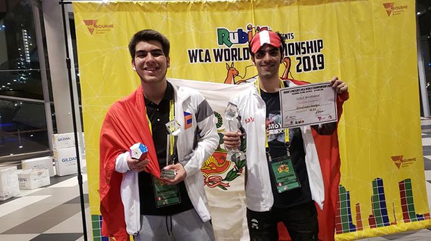 Australia: Hermanos Huanqui consiguen los primeros puestos en el campeonato mundial de Cubos Mágicos